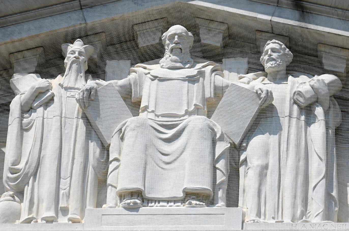 Why is There A Statue of Confucius on the Pediment of the U.S. Supreme Court? TTime